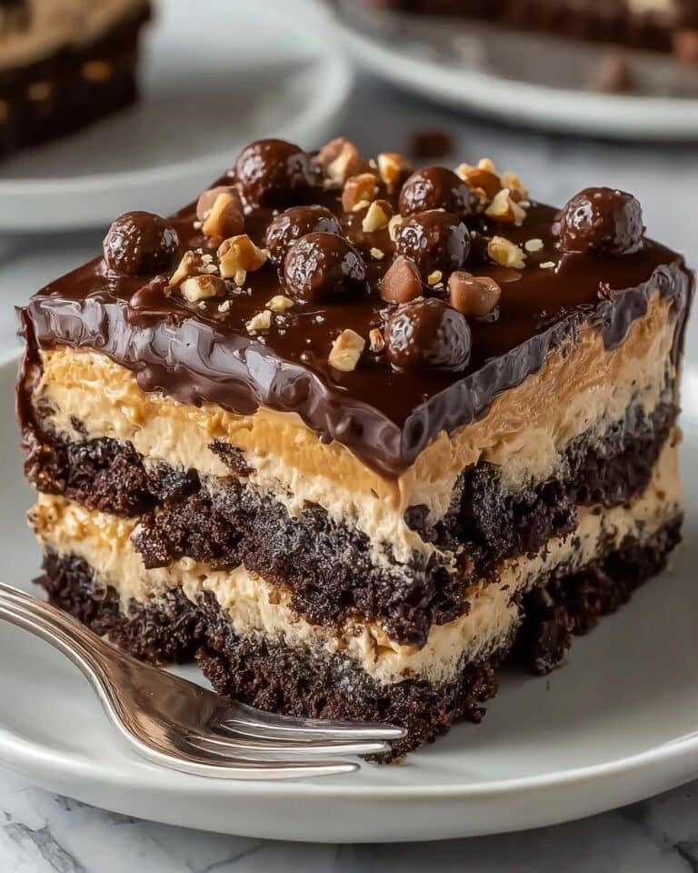 Reese’s Peanut Butter Earthquake Cake Recipe