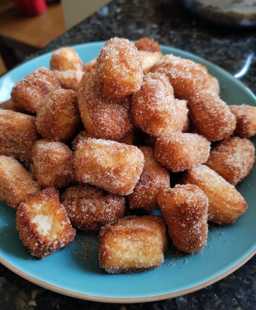 The Best Beignets (New Orleans-Style) Recipe