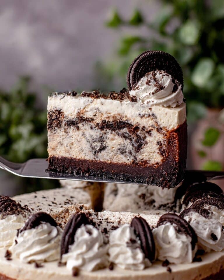 Oreo Cake Cheesecake Recipe