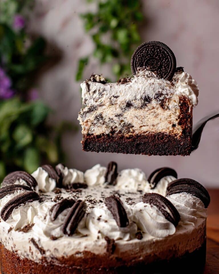 Oreo Cake Cheesecake Recipe
